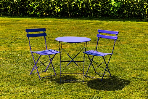 Purple garden chair set 