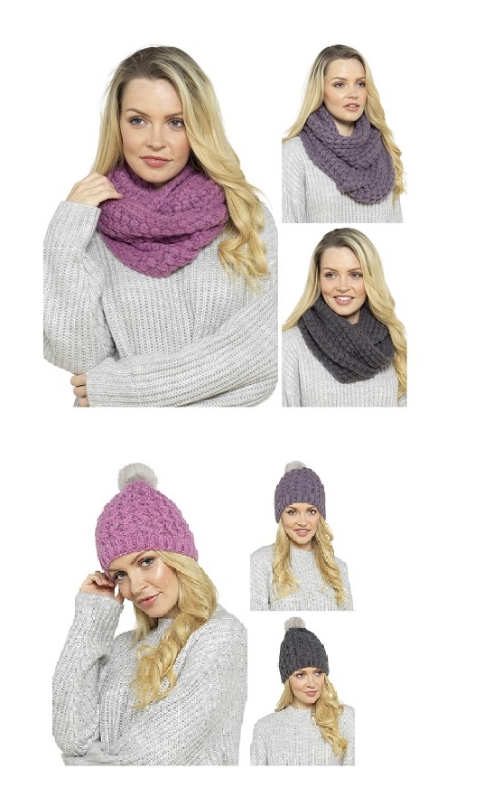 Woolly Hat and Matching Snood Set